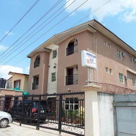 Wonder King Hotel Lagos Bagian luar foto