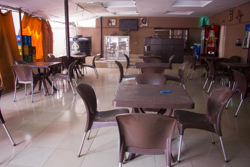 Wonder King Hotel Lagos Bagian luar foto