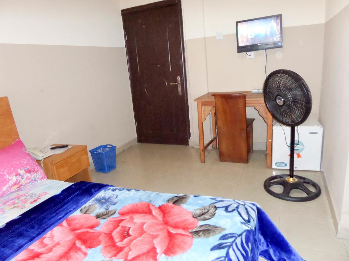 Wonder King Hotel Lagos Bagian luar foto
