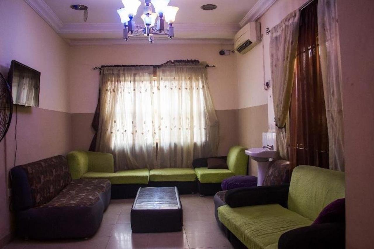 Wonder King Hotel Lagos Bagian luar foto